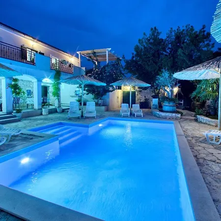 Didovi Dvori Apartamento Bibinje