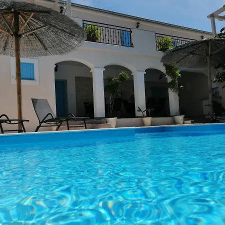 Didovi Dvori Apartamento