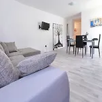 Didovi Dvori 비빈제