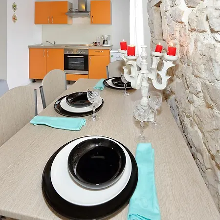 Didovi Dvori * Bibinje