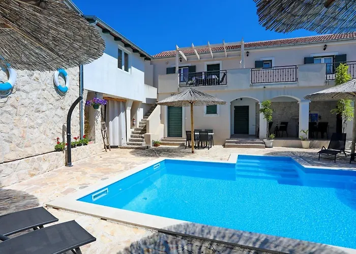 아파트 Didovi Dvori