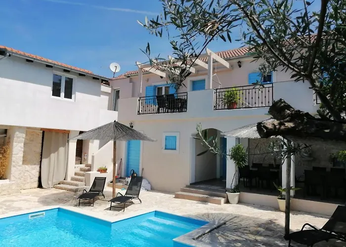 Didovi Dvori 비빈제