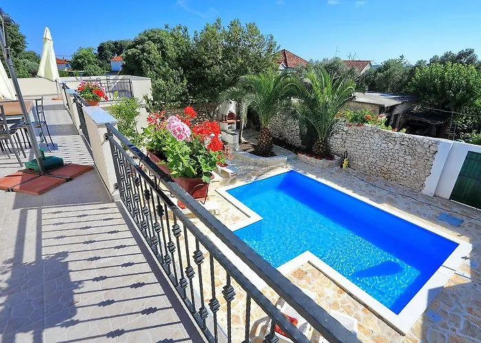 아파트 Didovi Dvori